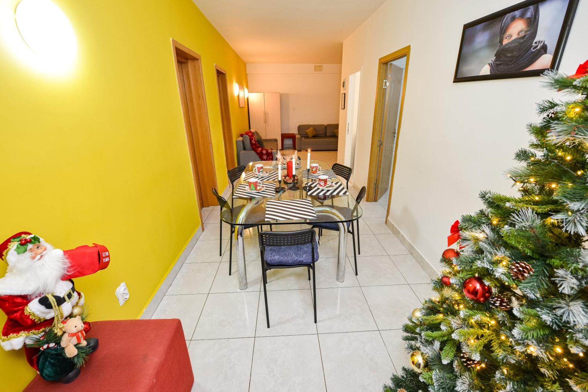 The Lincoln Suites - Central Shabbat Friendly Apartments Bucarest Exterior foto