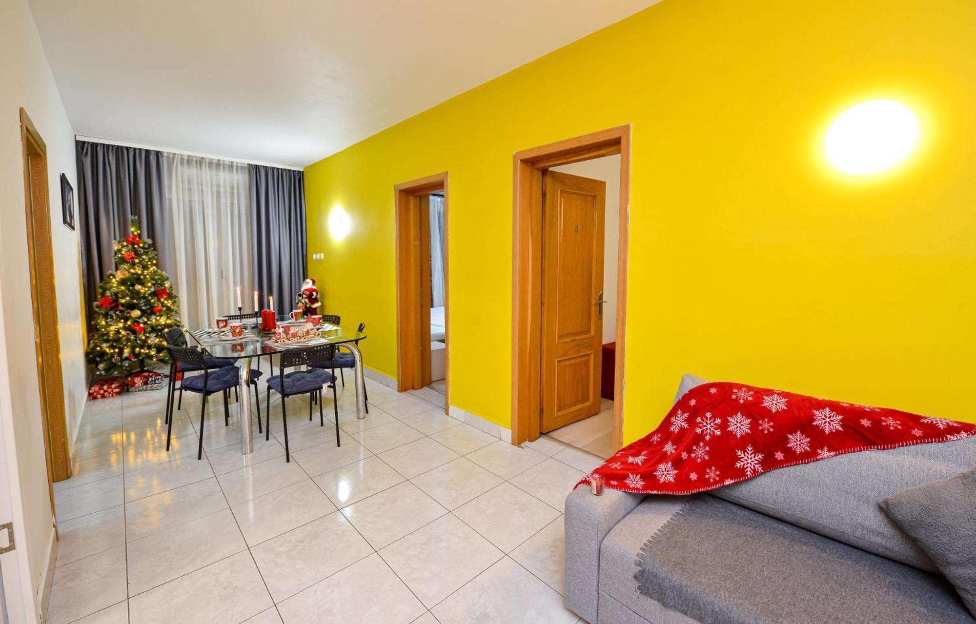 The Lincoln Suites - Central Shabbat Friendly Apartments Bucarest Exterior foto
