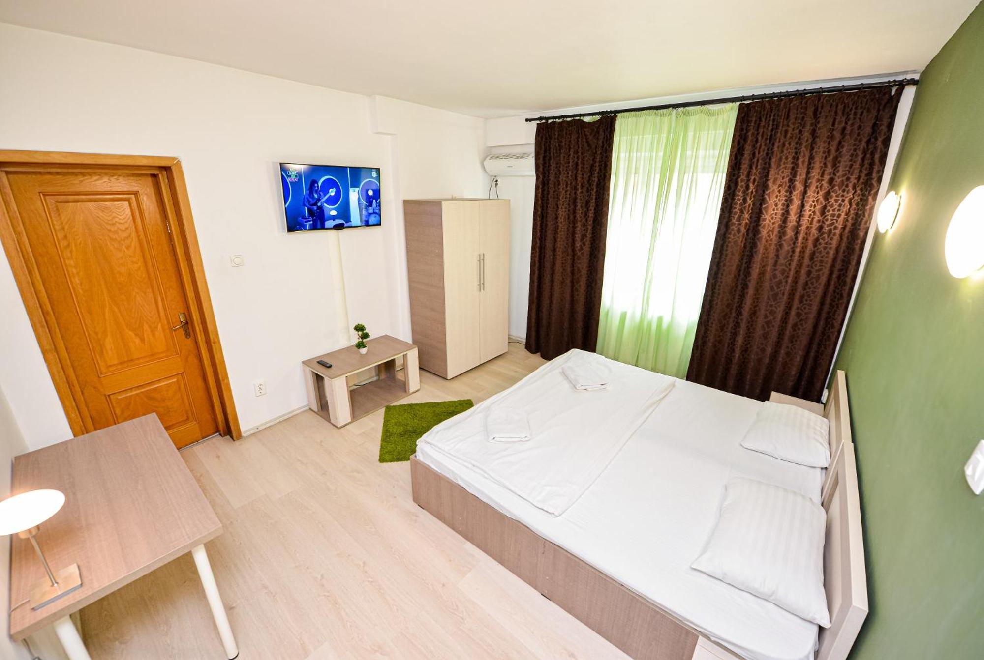 The Lincoln Suites - Central Shabbat Friendly Apartments Bucarest Exterior foto